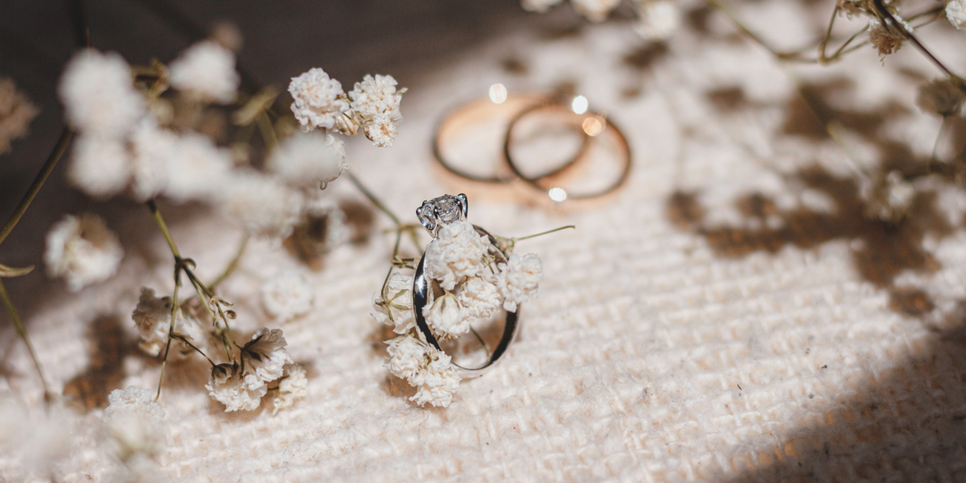 What to Look Into When Buying a Diamond Ring