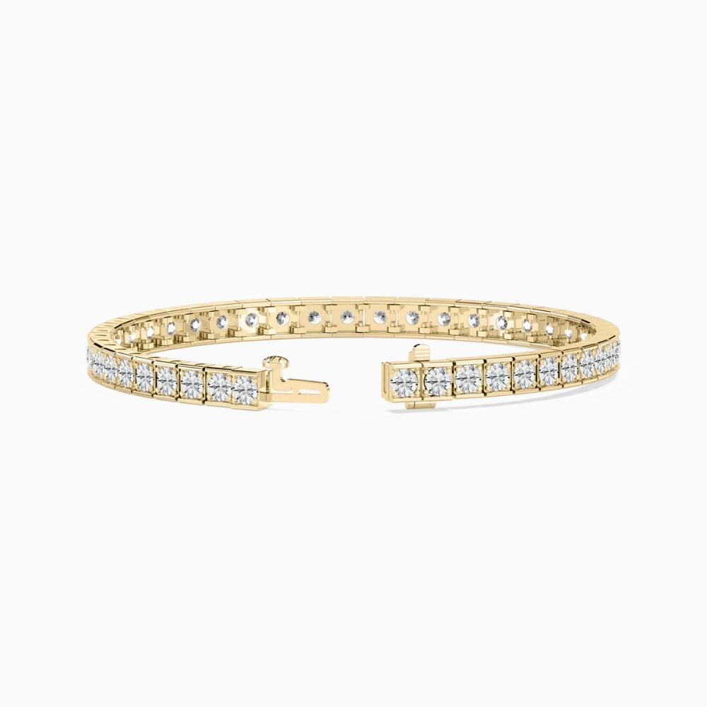 Clara Round Cut Lab Grown Diamond Gleaming Grid Bracelet
