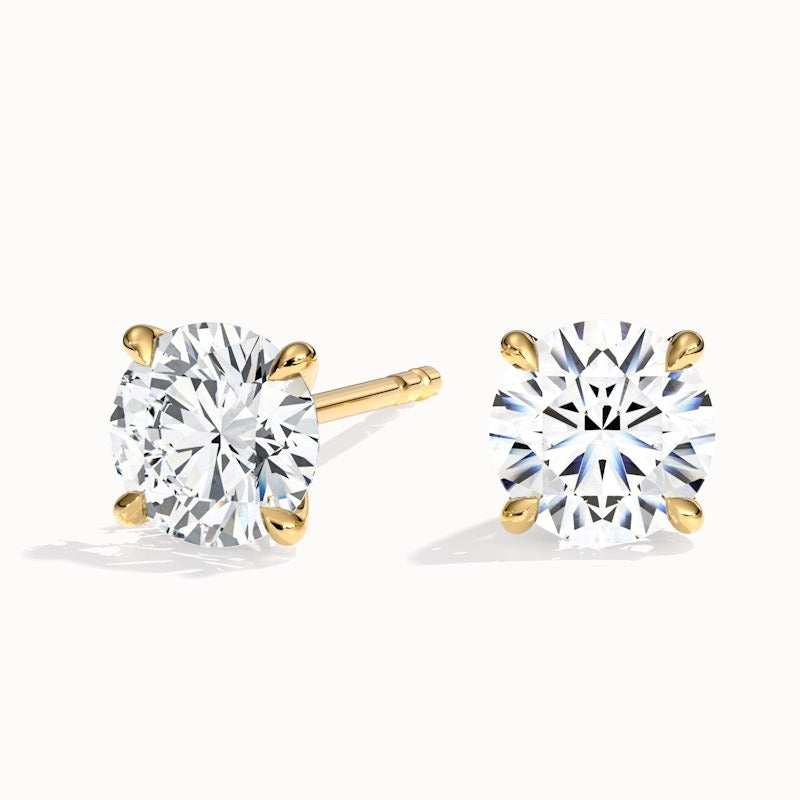 4 Claws Round Lab Grown Stud Diamond Earrings