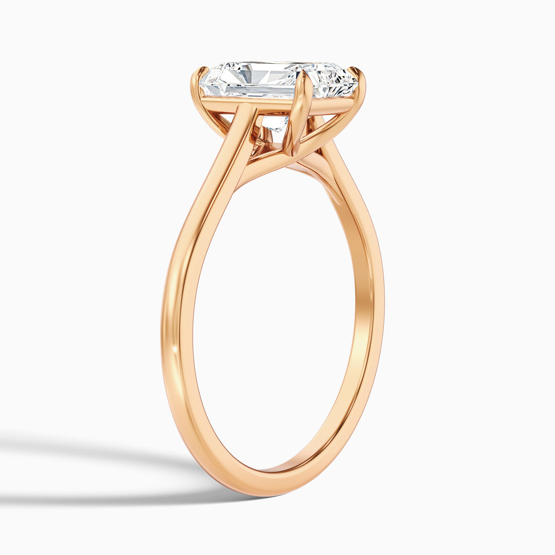 Daisy 3.5 Carat Radiant Cut Solitaire Lab Grown Diamond Ring in 10k Yellow Gold - Detail View