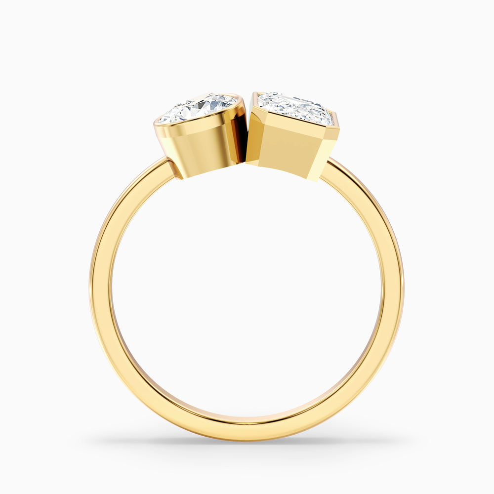 Cara Toi Et Moi Engagement Ring in 18k Yellow Gold With Pear and Emerald Two Stone Lab Grown Diamond (5 Ct. Tw.) - Side View