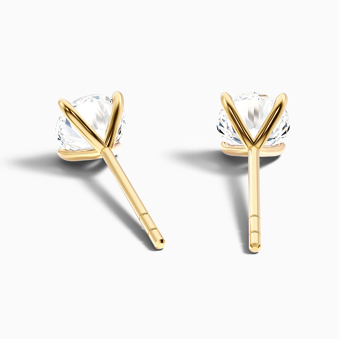 4 Claws Round Lab Grown Stud Diamond Earrings